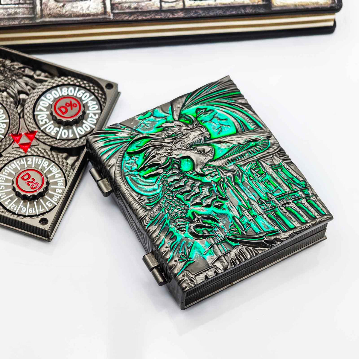 Masters Dice Codex #001 – Spellbook | 7-in-1 Pocket Spinner DND Dice Set