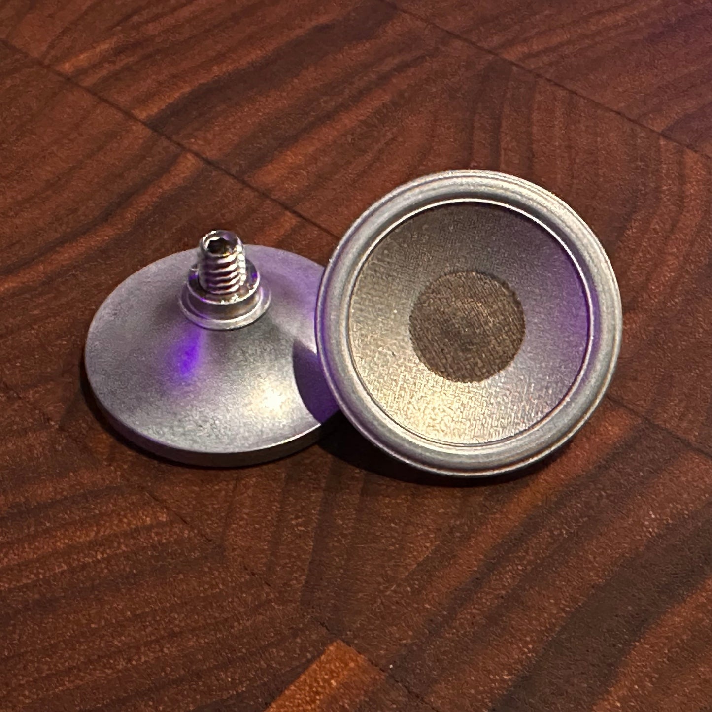 Speaker Buttons - Short