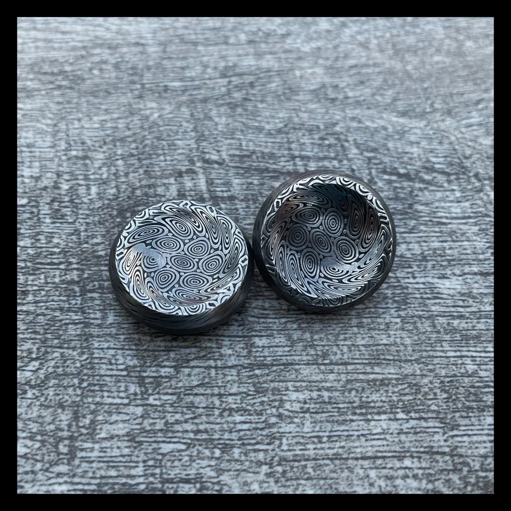 Phantom Mini SS with Heimskringla Buttons
