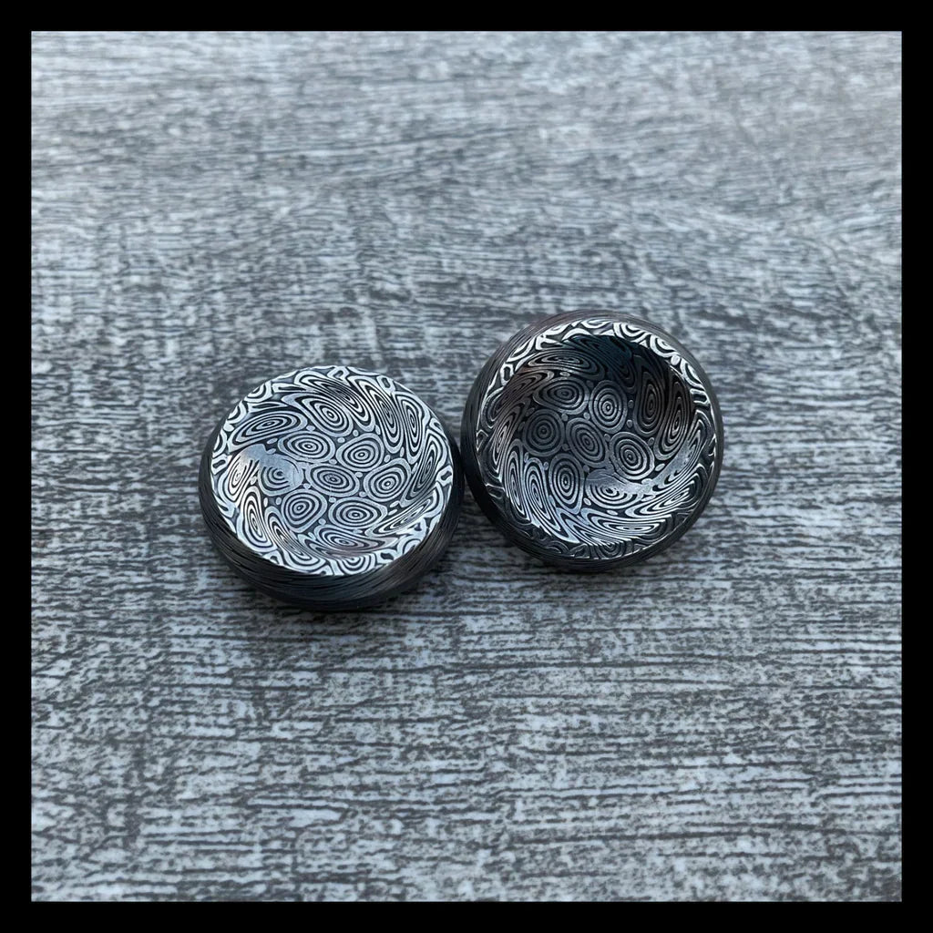 Phantom Tri Mini SS with Heimskringla Buttons